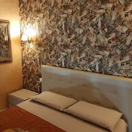 Oda ve Kahvaltı Le Cale' 3*